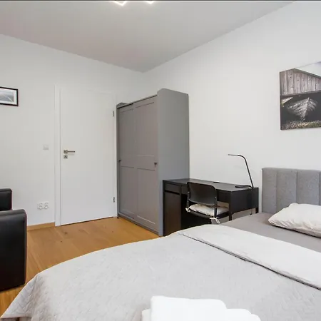 The Bridge Company Loft 2 - 86m2 Apartment